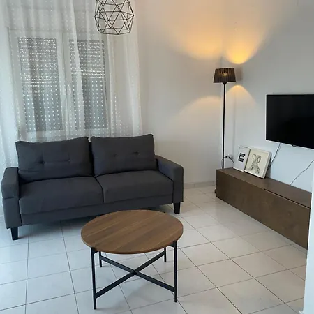 Nove Halkidiki * Agios Pavlos (Chalkidiki)